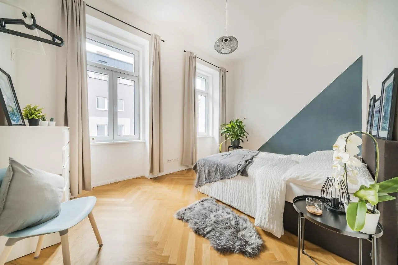 Apartment Feelhome-Prater-6 Gaeste-Wifi-Smart Tv Vienna
